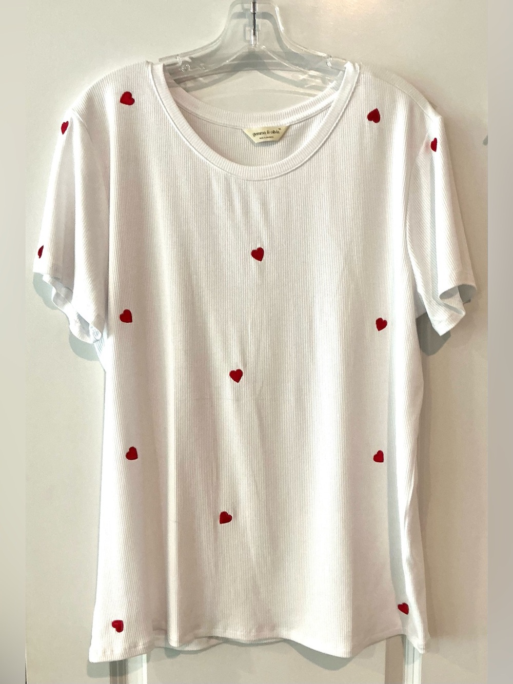 NWOT Gemma & Olivia White Ribbed Heart Short Sleeve Top XL